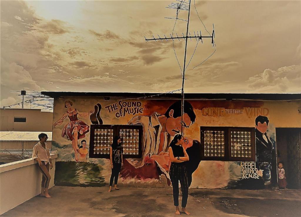 Oldie And Sleepy Hostel Udon Thani Esterno foto